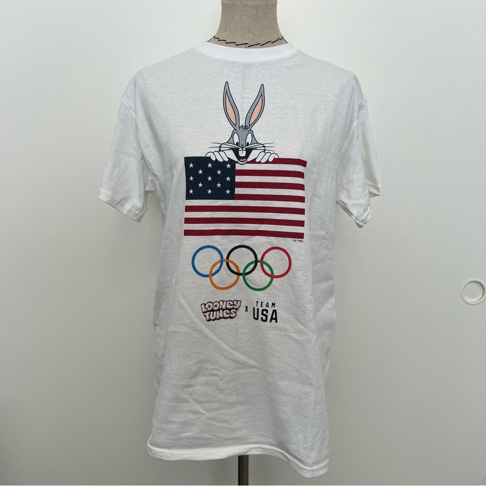 NWOT LOONEY TUNES X TEAM USA BUGS BUNNY OLYMPIC RINGS T-SHIRT